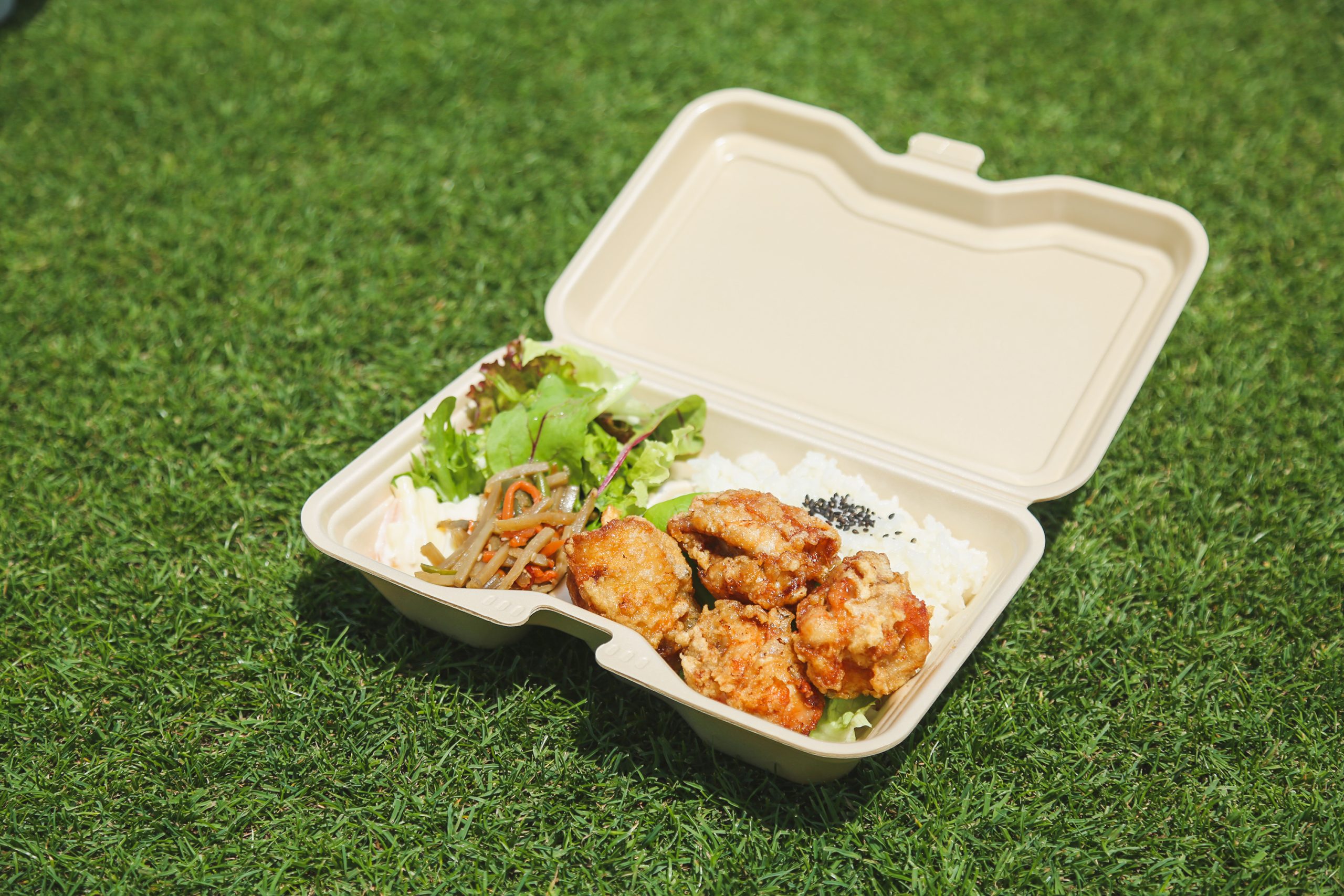 TORICCO からあげBOX 1,100円(税込)