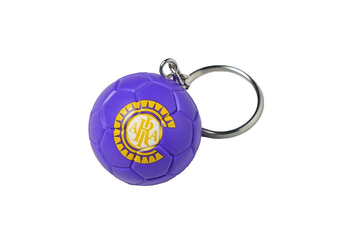 【人気】サッカーボールキーホルダー 990円（税込）
